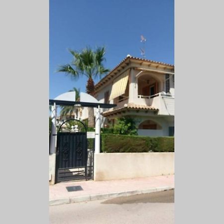 La Casa De La Palmera Leilighet Torrevieja Eksteriør bilde