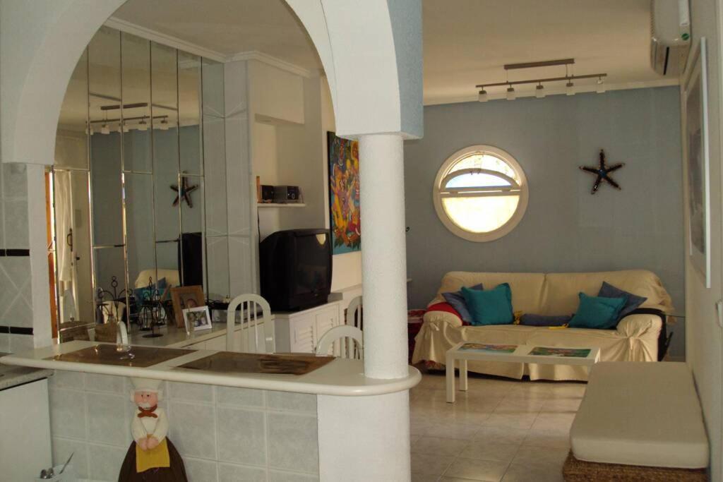 La Casa De La Palmera Leilighet Torrevieja Eksteriør bilde